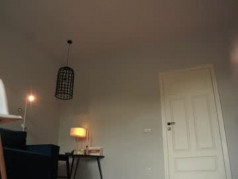 _mariarty_ webcam model stream image