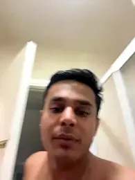 meow_monster webcam model stream image