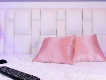 LauraFarell webcam model stream image