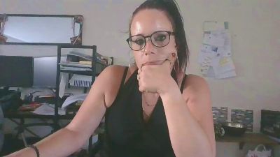 EloNoch webcam model stream image