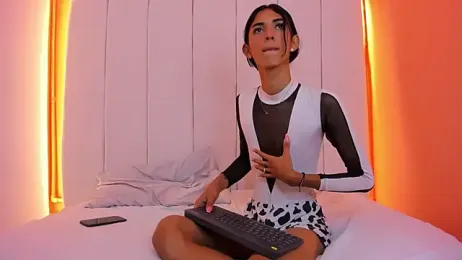 Sunny_OS webcam stripchat model stream image