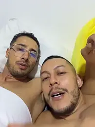 StylerAroon webcam stripchat model stream image