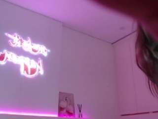 krispyshot webcam model stream image