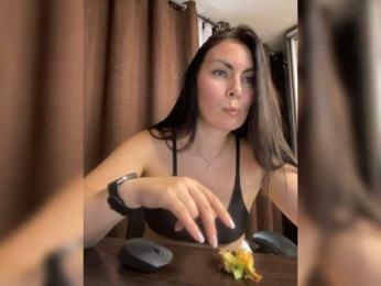 _Alexandra_ webcam model stream image
