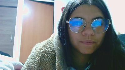 Dulce_cloee webcam model stream image