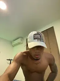 Ydiaz09 webcam model stream image