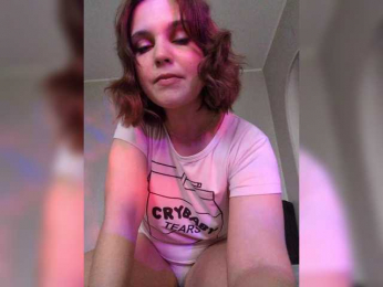 Kikki webcam model stream image