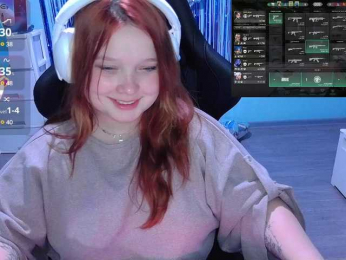 AlinaAdams webcam model stream image