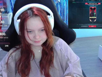 AlinaAdams webcam model stream image
