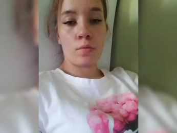 Dianae webcam model stream image
