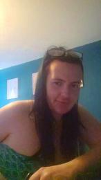 Wetwipeanddry webcam model stream image