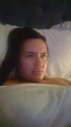 Wetwipeanddry webcam model stream image