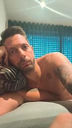 Gr_SexyMan webcam model stream image