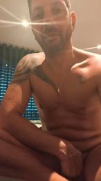 Gr_SexyMan webcam model stream image