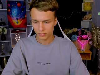 daniel-white22 webcam model stream image