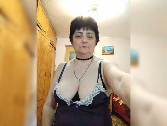 IsXLoves webcam model stream image