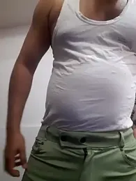 Guyinformal webcam model stream image