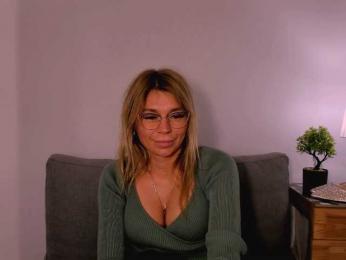 FreyaHoney webcam preview