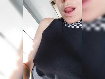 Devils_Kiss webcam model stream image