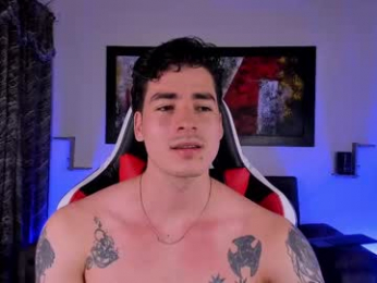 liamwyatt_ webcam model stream image