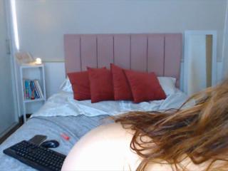 Sharon Fleming webcam model stream image