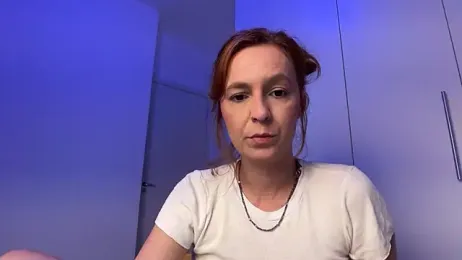 MoonlightWitch webcam model stream image