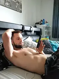 Hot_adem webcam model stream image