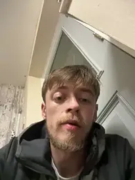 m19lonely webcam model stream image