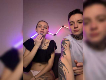 SweetsDuo webcam model stream image