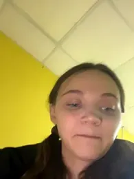 TheYourL webcam model stream image