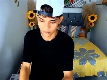 chris_evans77 webcam model stream image