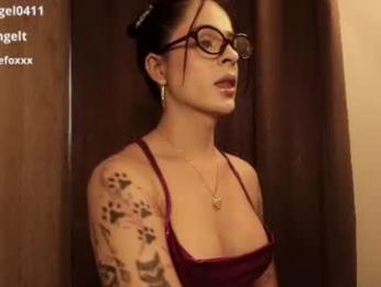 adelineefoxxx webcam chaturbate model stream image