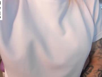 adelineefoxxx webcam chaturbate model stream image