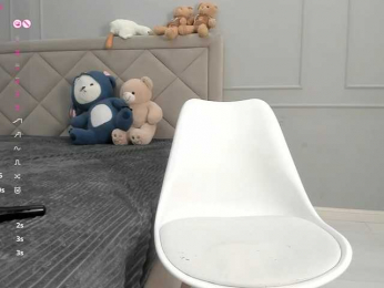 Yunleah webcam model stream image
