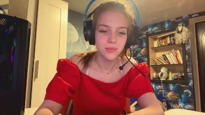 ReynaCoppage webcam model stream image