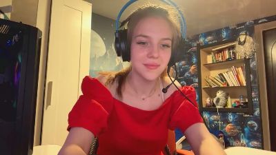 ReynaCoppage webcam model stream image