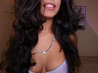 noahbensi webcam model stream image