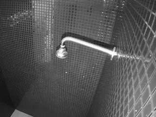 voyeurcam-jb-shower-15 webcam model stream image