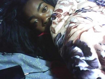 Angelinah75 webcam bongacams model stream image