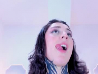 mystikdoll webcam model stream image