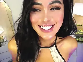 HeavenlyStar webcam model stream image