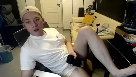 yichen008 webcam model stream image