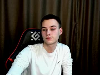 robert10211 webcam model stream image