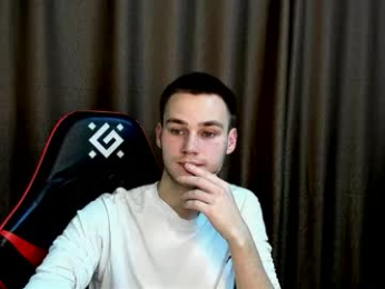 robert10211 webcam model stream image