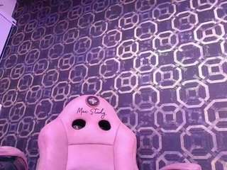 missfranyeli webcam model stream image