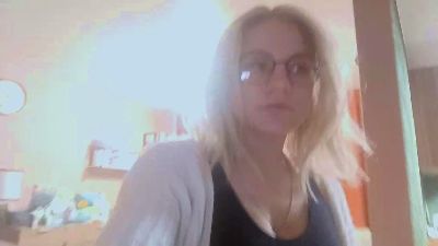 DavinaKummerow webcam model stream image