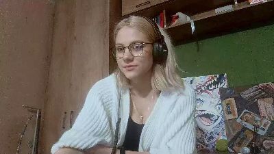 DavinaKummerow webcam model stream image
