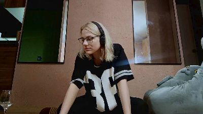DavinaKummerow webcam cam4 model stream image