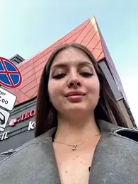 KrisMagnoly webcam model stream image