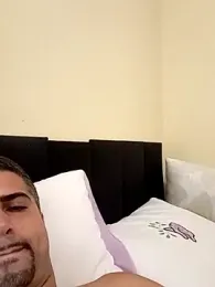 novinrolao webcam stripchat model stream image